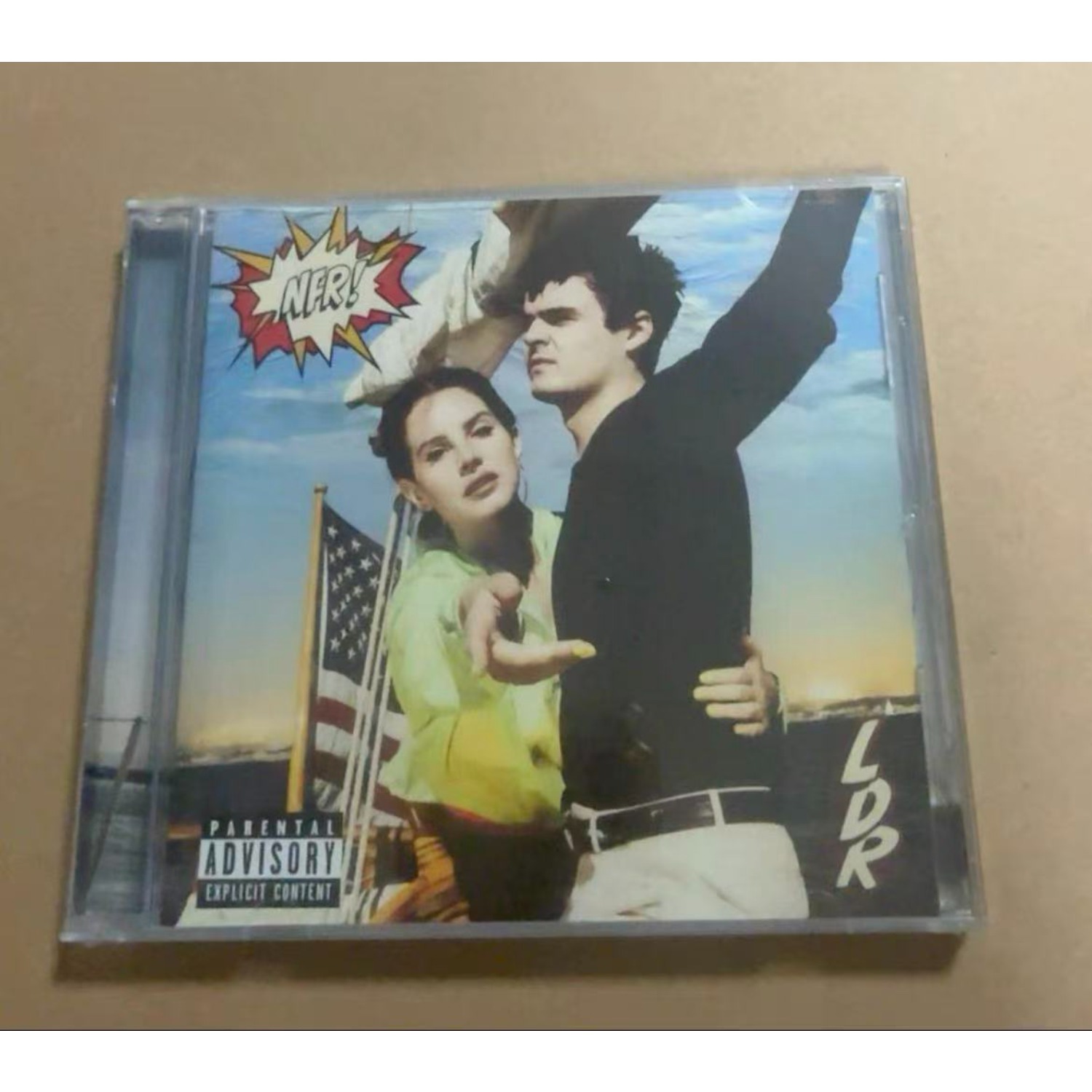 Vintage Collectibles & More Llc Photos - ซีดีเพลงป๊อปสไตล์วินเทจที่ชวนให้หวนระลึกถึงอดีต, แผ่นเพลงที่มีบรรยากาศดนตรีที่น่าหลงใหล, ของสะสมสำหรับคนรักเพลงอินดี้