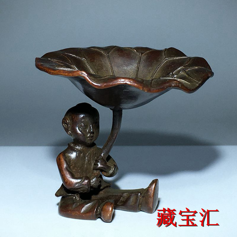 Vintage Items Collection - รูปปั้นทองสัมฤทธิ์ใบบัวโบราณสไตล์วินเทจ ของสะสมโบราณ งานฝีมือ ของตกแต่งบ้าน ที่วางเทียน ธูป