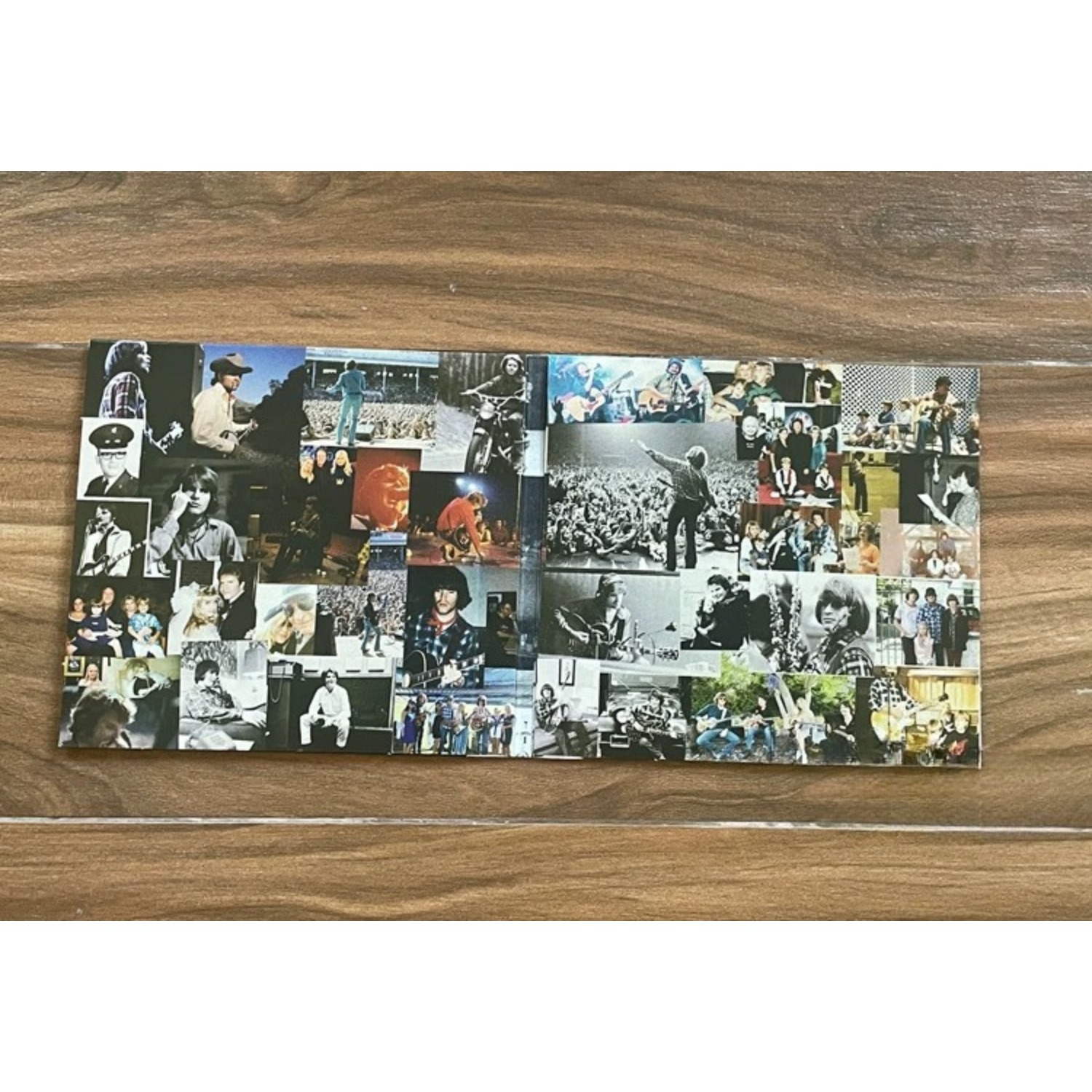 ซีดีเพลงร็อกตะวันตกคลาสสิก, ปก - Vintage Collectibles & More Llc Photos บทวิจารณ์และราคา