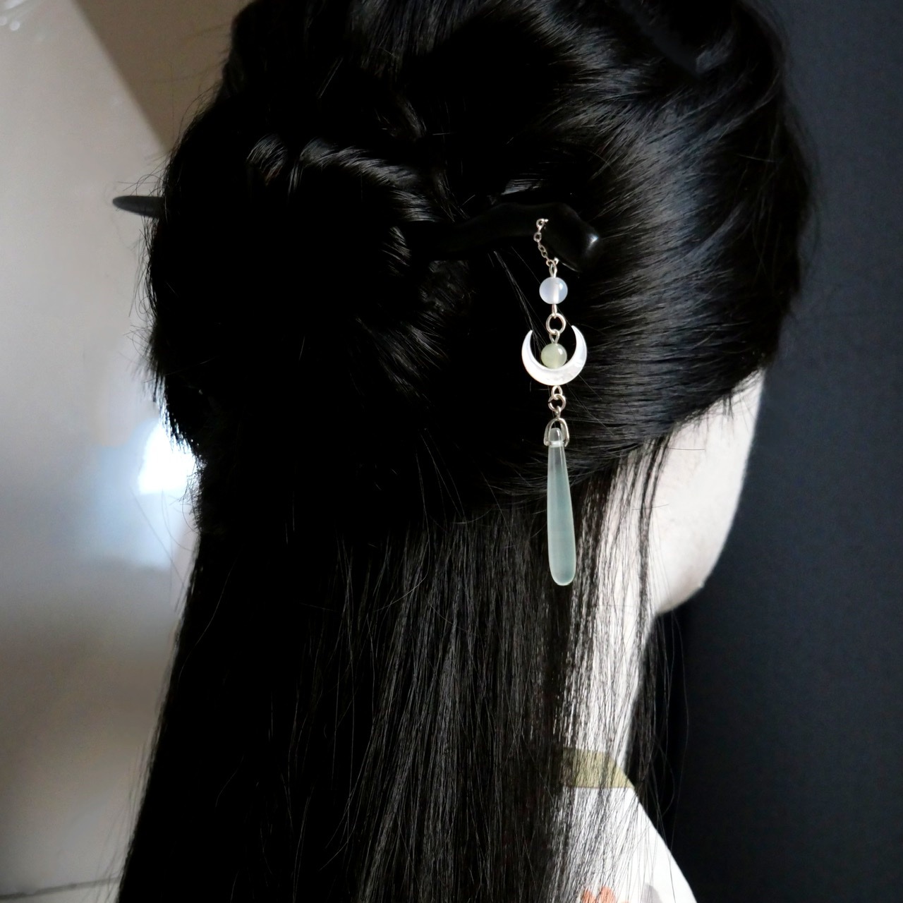 ไม้แบบดั้งเดิมสีดําผมสไตล์จีน  - Vintage Collector บทวิจารณ์และราคา